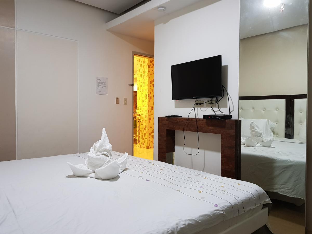 Hotel Giorgio General Santos City Zewnętrze zdjęcie
